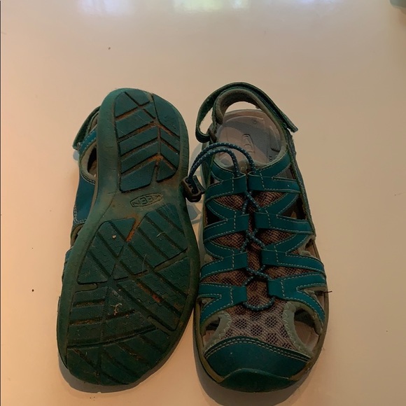 Keen Waterproof Sandals - Picture 3 of 5